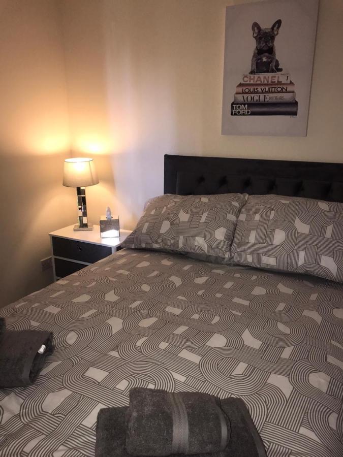 Vogue Apartments Glasgow Esterno foto